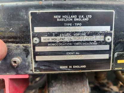 New Holland Tractor TS100............