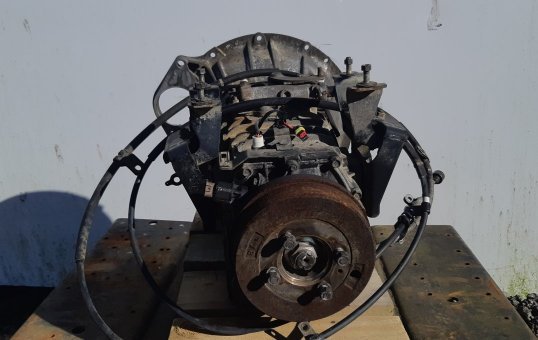 2004 Isuzu N-Series NPR npr66- Trans/Gearbox PN: 3008