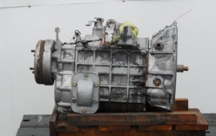 1997 Mitsubishi Canter FH150 FH150- Trans/Gearbox PN: