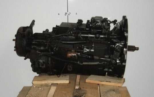 1990 Nissan Condor CG CG320WZ-00017- Trans/Gearbox PN: 1845