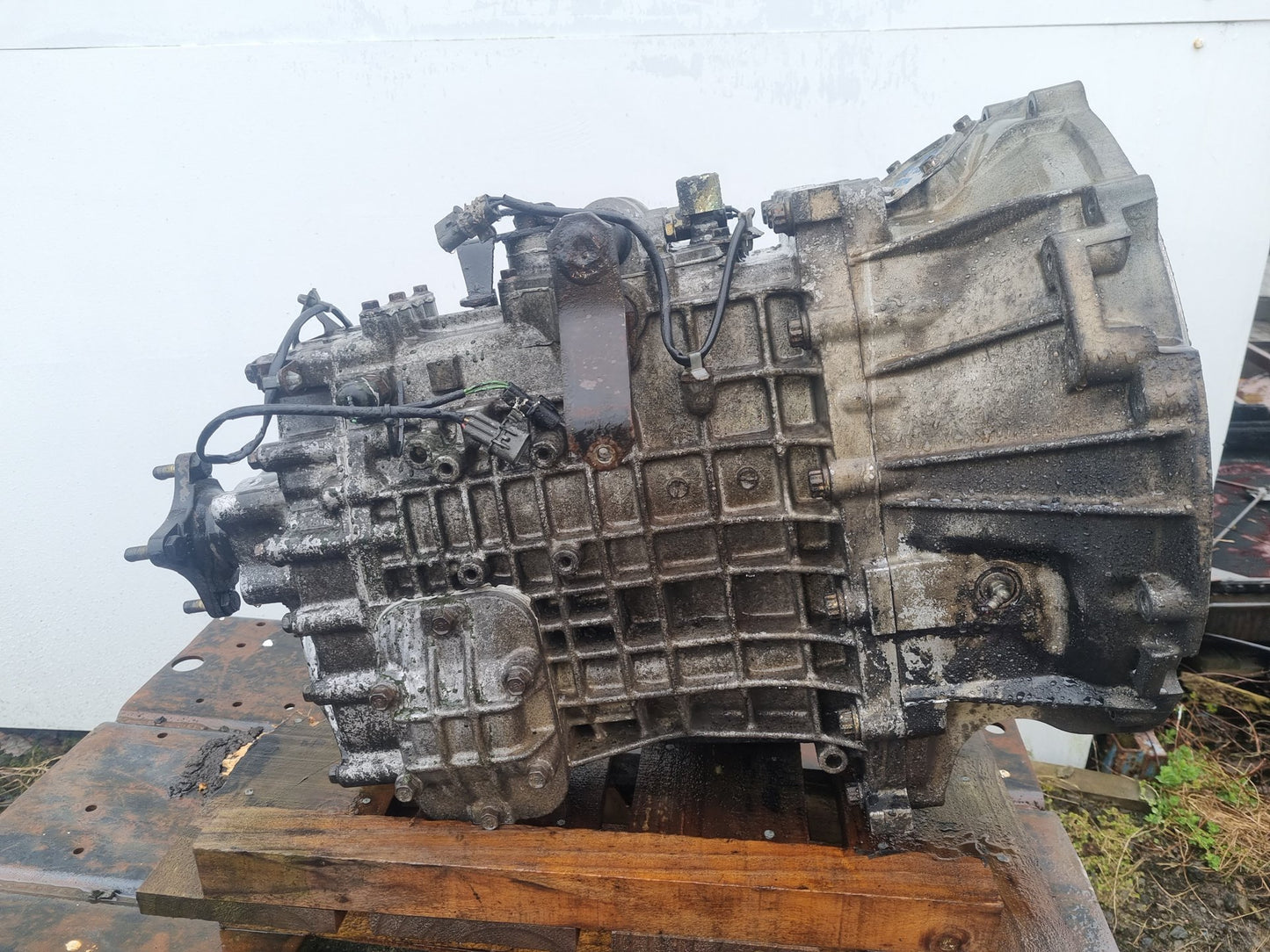 2000 Mitsubishi Fuso FK FK195 FK617KPOOO32- Trans/Gearbox PN: m060s6