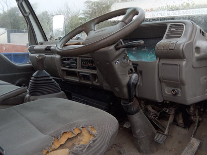1995 Isuzu NPR npr66l
