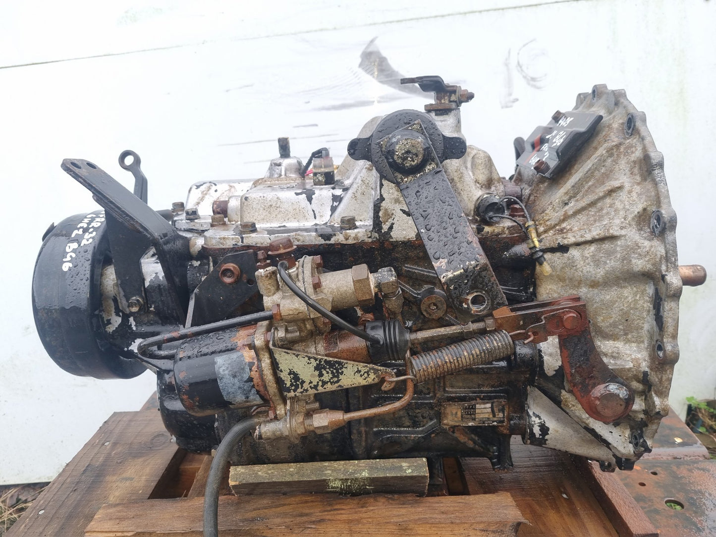 1991 Isuzu F-Series FRR FRR32HB-3003674- Trans/Gearbox PN: bg6u