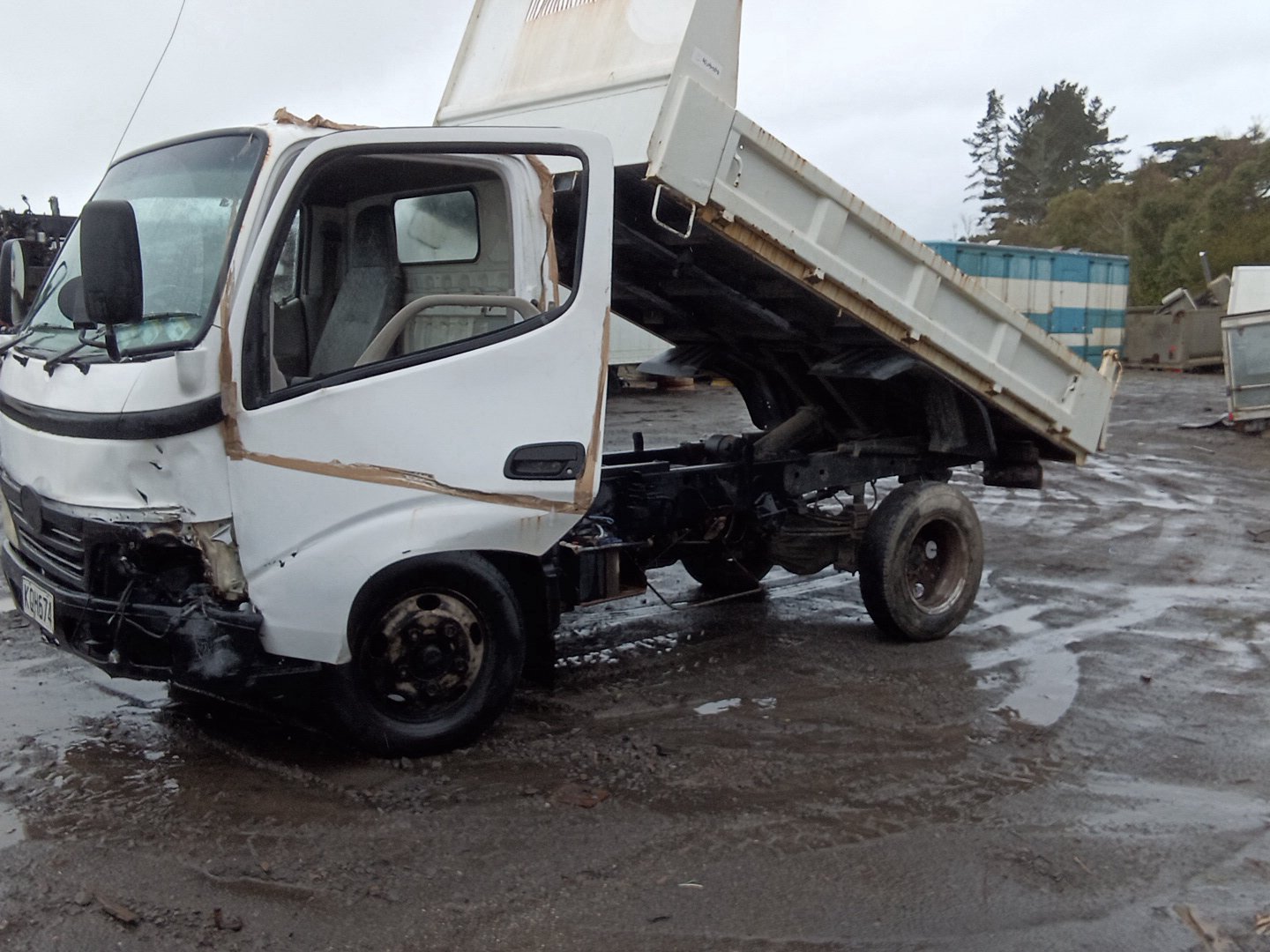 2007 Hino Dutro XZU524