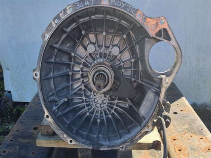 2009 Nissan Atlas All Series ajr85-823196- Trans/Gearbox PN: 3047