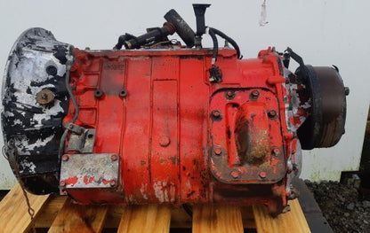 1996 Isuzu C Series CXH81 cxh81u1-3000305- Trans/Gearbox PN: 2978