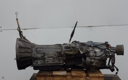 1995 Nissan Condor PR pr50- Trans/Gearbox PN: 2307