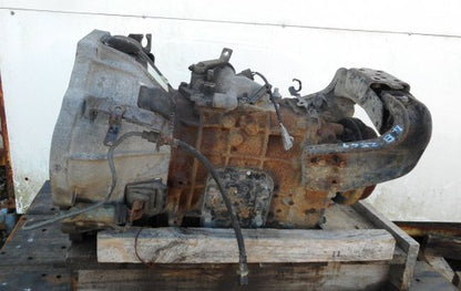 1999 Toyota Dyna BU306 bu306-0001840- Trans/Gearbox PN: 2569