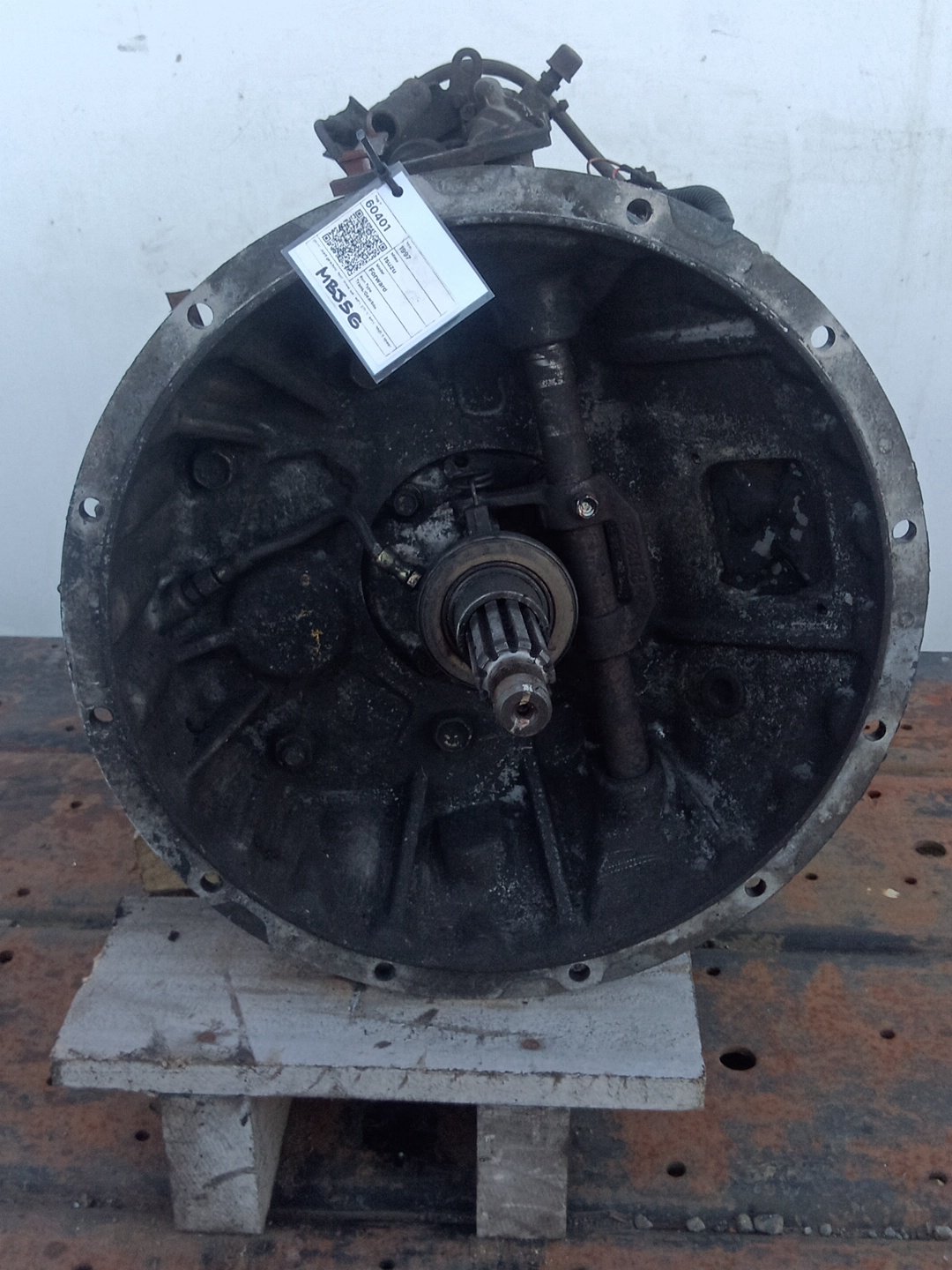 1997 Isuzu Forward FRR33L3S- Trans/Gearbox PN: