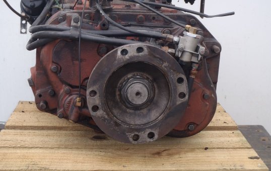 1993 Isuzu C Series CXH18 " "- Trans/Gearbox PN: 2494