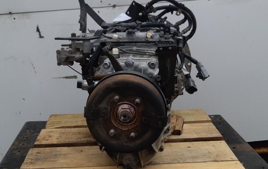 2004 Isuzu F-Series FRR frr35cs-7002024- Trans/Gearbox PN: 2382 M207E