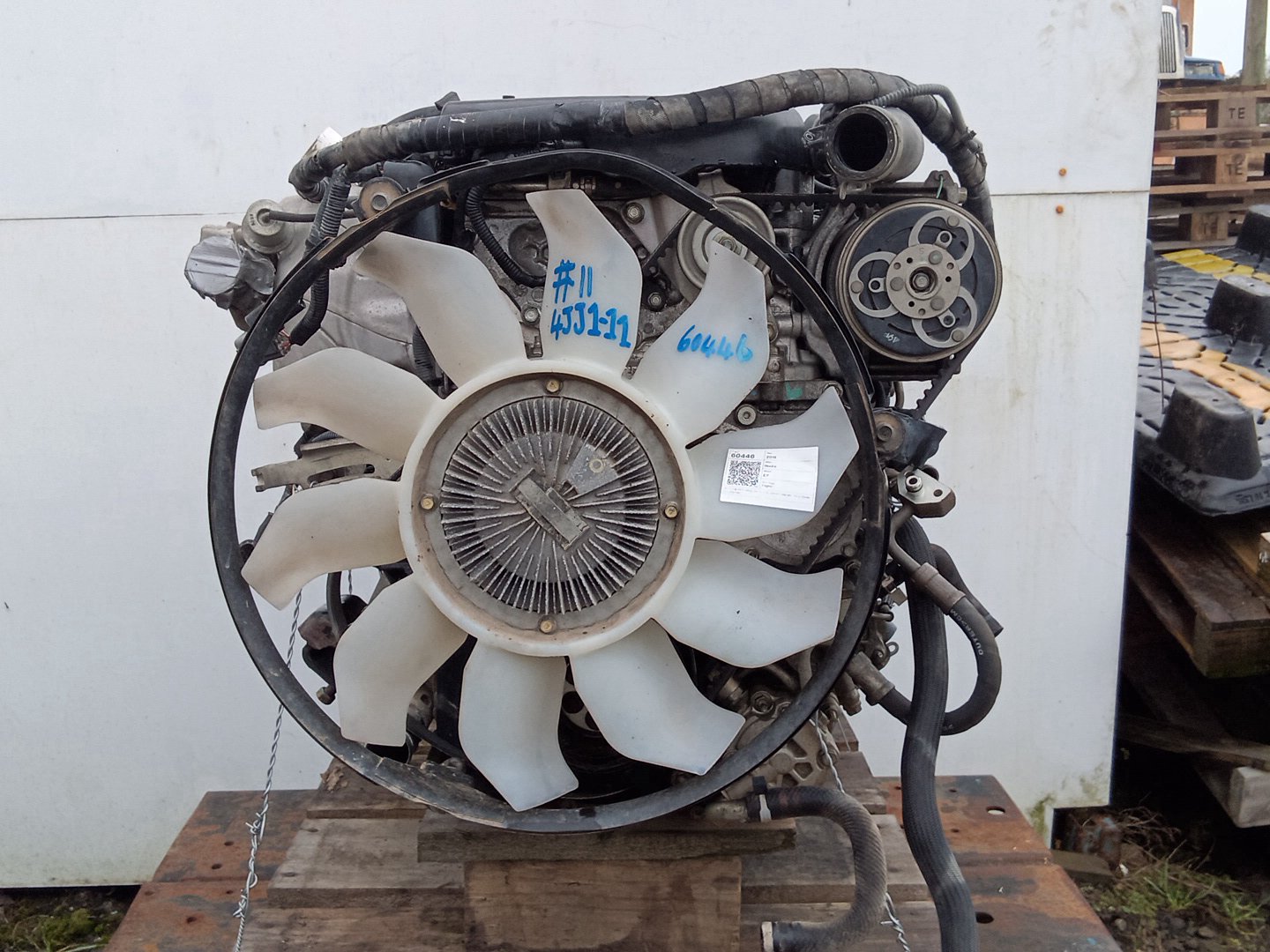 2015 Isuzu Elf NJR85- Engine PN: 4JJ1-11 twin turbo