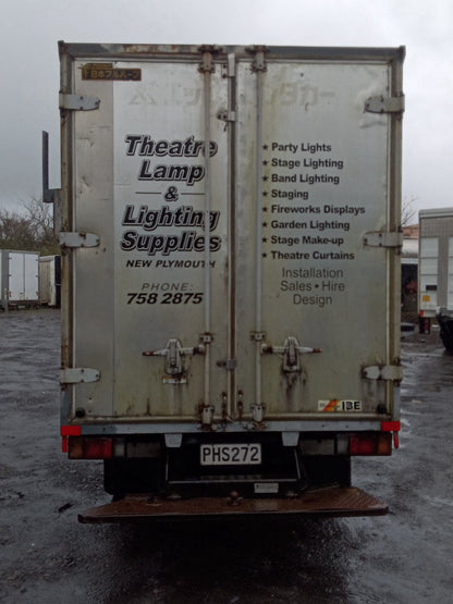 1996 Isuzu Elf NKR66E- Box Body PN: box body 3.200 long