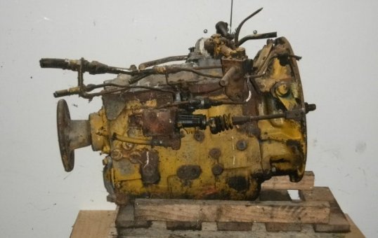 1986 Nissan UD CP Series CPB12 1984-1990 CPB12L-02849- Trans/Gearbox PN: 1284