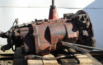 1996 Freightliner F Series FL112 fuyredb9sl685174- Trans/Gearbox PN: 2562