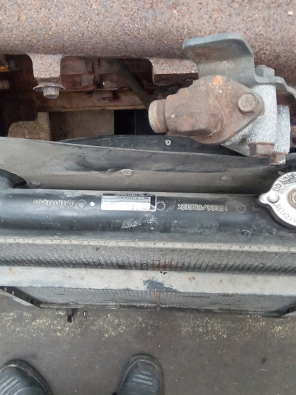 2005 Isuzu F-Series 2003-2007 000179- Radiator PN: 300882