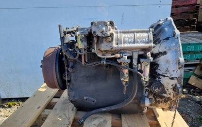 1992 Hino Blue Ribbon HT ht2mma-40421- Trans/Gearbox PN: 3033
