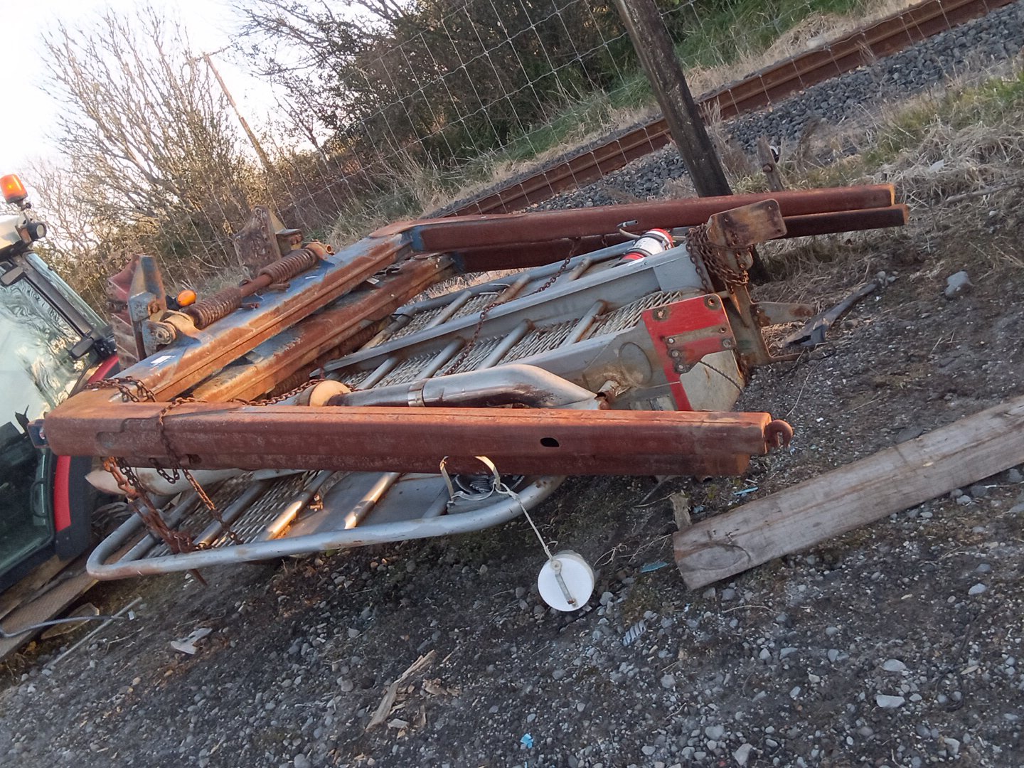 2000 fh12- log bolsters PN: