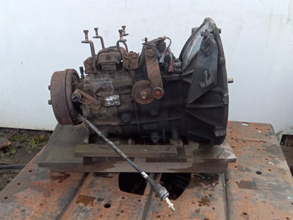 1996 Isuzu Elf NKR66E - Trans/Gearbox PN: MXA5R