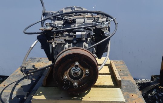 2012 Nissan Atlas All Series apr85-7001388- Trans/Gearbox PN: 2915