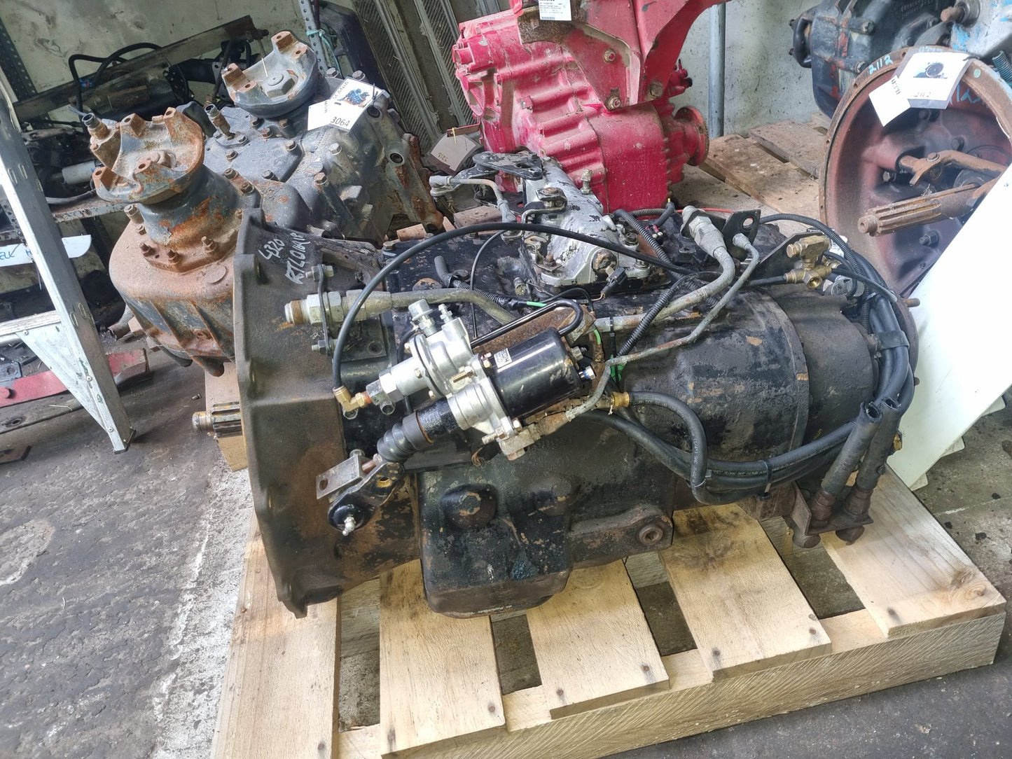 2000 Isuzu Giga 1997-on CXH52- Trans/Gearbox PN: 4320 rtlo16918b