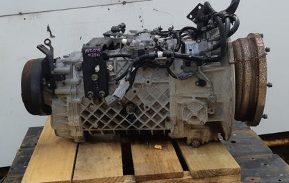 2004 Isuzu F-Series FRR frr35cs-7002024- Trans/Gearbox PN: 2382 M207E