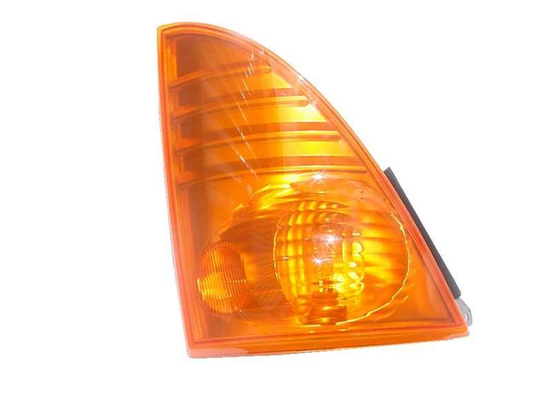 2002 Hino 500 Series- Right Corner Light PN: HN0816R