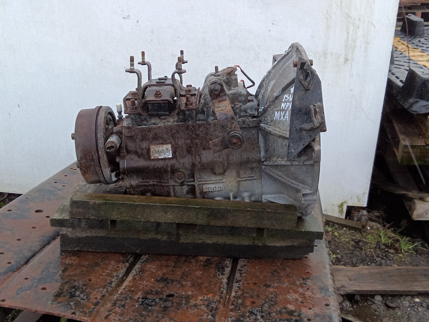 2002 Isuzu N-Series NPR- Trans/Gearbox PN: