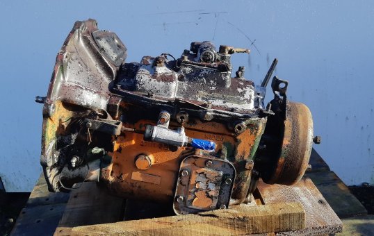 2003 Hino All Models All Series xxxxx- Trans/Gearbox PN: 2967