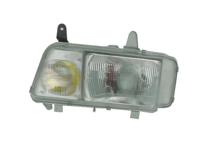 Isuzu GIGA 1997-on- Right Headlight PN: IZ0934R