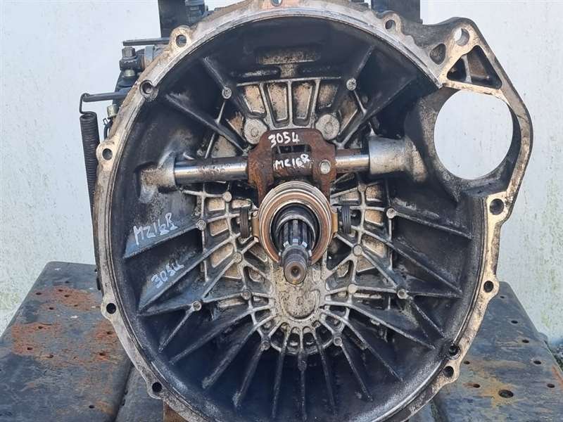 2000 Isuzu F-Series FRR- Trans/Gearbox PN: 3054