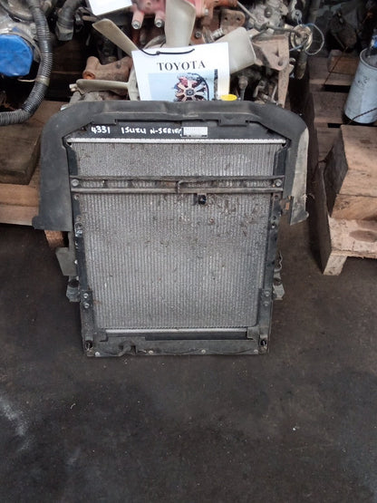 2008 Isuzu N-Series NHR NHR85-7003267- Radiator PN: