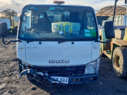2015 Isuzu Elf NJR85
