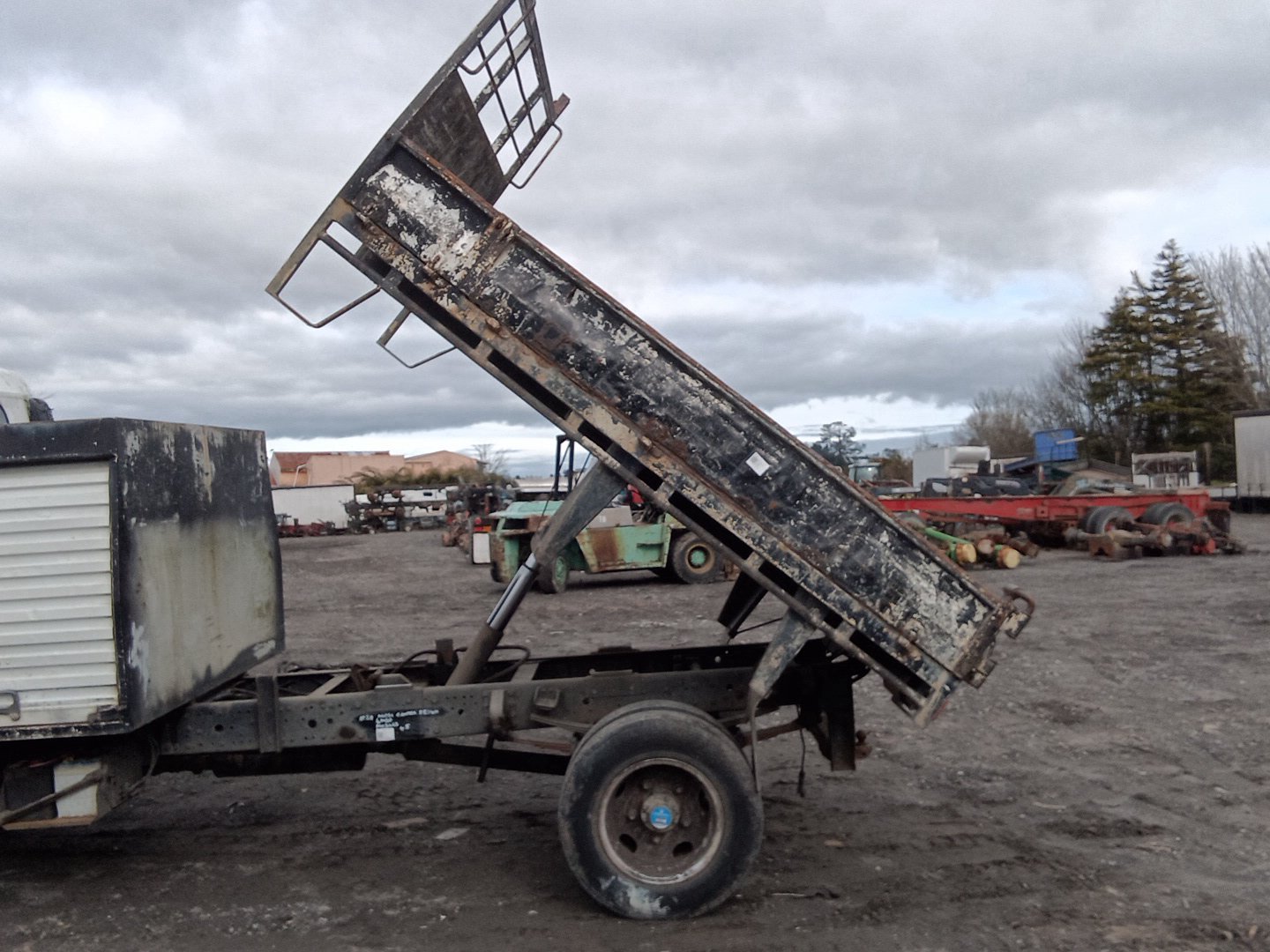 2010 Mitsubishi Canter KJ00356 - Farm trailer project PN:
