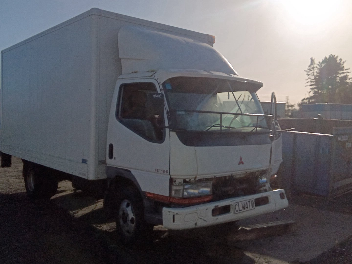 2004 Mitsubishi Canter JLAFE635E0KN40561