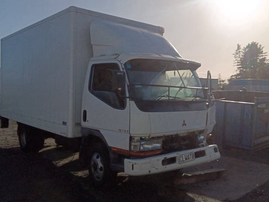 2004 Mitsubishi Canter JLAFE635E0KN40561