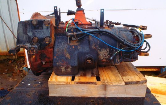 1998 Ford L Series LT9000 " "- Trans/Gearbox PN: 2471