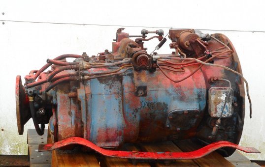 1984 Nissan Quon CWA52 CW520-00553- Trans/Gearbox PN: 2126