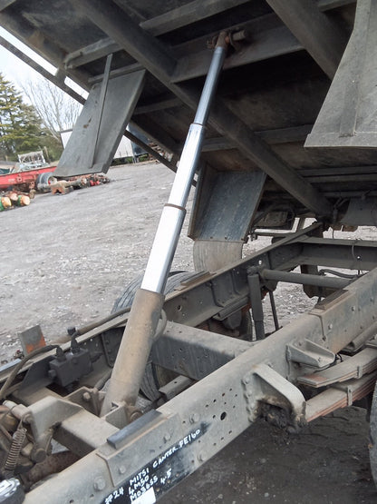 2010 Mitsubishi Canter KJ00356 - Farm trailer project PN: