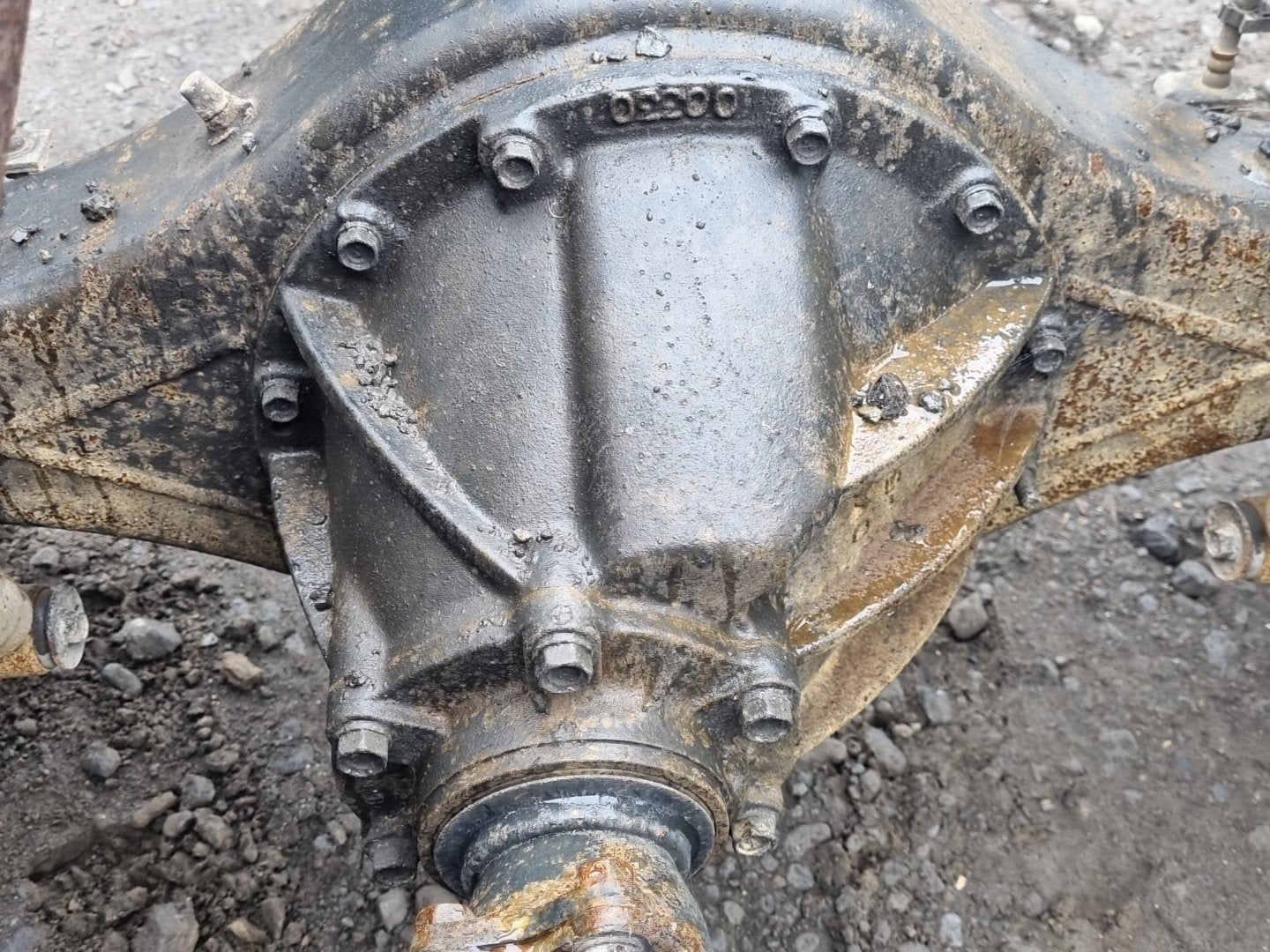 2011 Isuzu N-Series- Differential Centre PN: 4.3 diff npr75