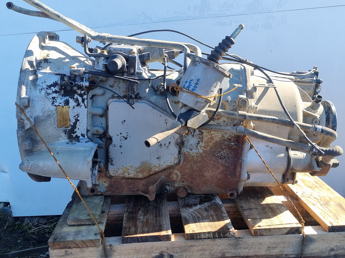 2001 Volvo FH Series FH 1995-2002 FH12 V1.5- Trans/Gearbox PN: vt2514 FH12 460