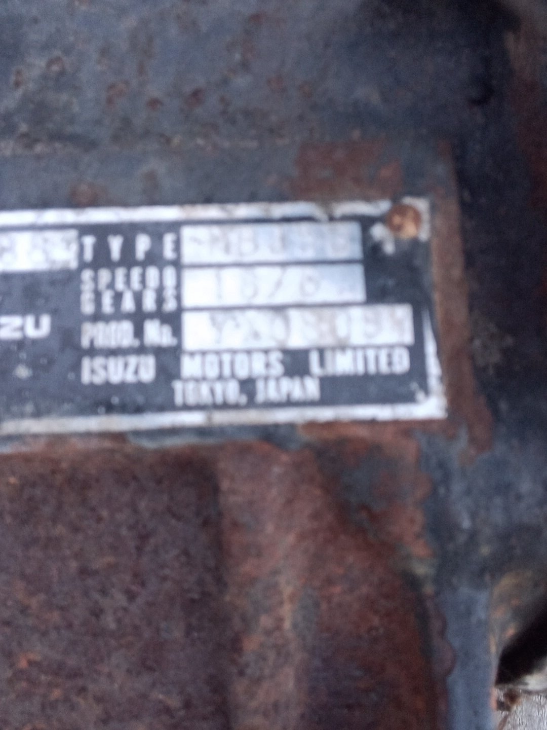 1997 Isuzu Forward FRR33L3S- Trans/Gearbox PN: