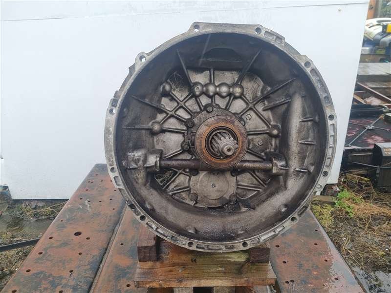 2000 Mitsubishi Fuso FK FK195 FK617KPOOO32- Trans/Gearbox PN: m060s6