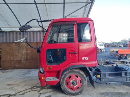 2007 Nissan UD LK Series LK36C lk36c-05087- Truck Cab PN: acq0002228 cab
