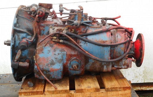 1984 Nissan Quon CWA52 CW520-00553- Trans/Gearbox PN: 2126