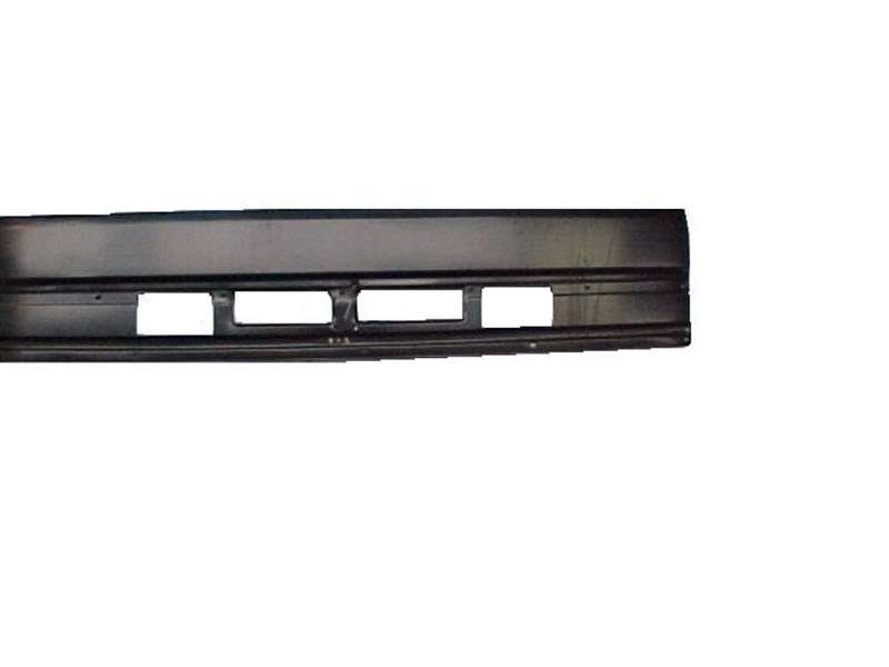 1985 Isuzu C-Series CXH18- Front Panel Lower PN: IZ022