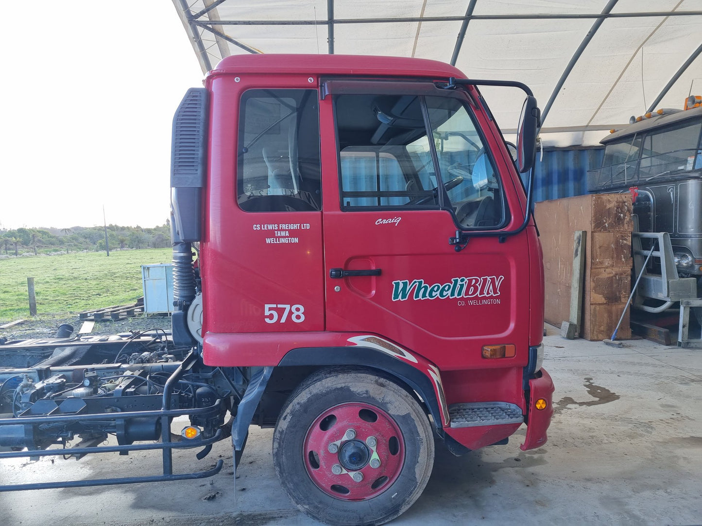 2007 Nissan UD LK Series LK36C lk36c-05087- Truck Cab PN: acq0002228 cab