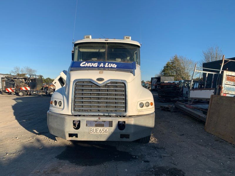 2003 Mack CX Series CX688 CX688 VISION