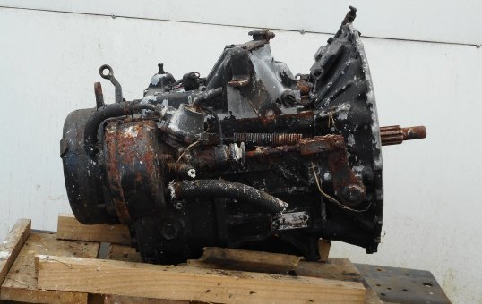1985 Isuzu F-Series FRR FRR12F-3479533- Trans/Gearbox PN: 2180
