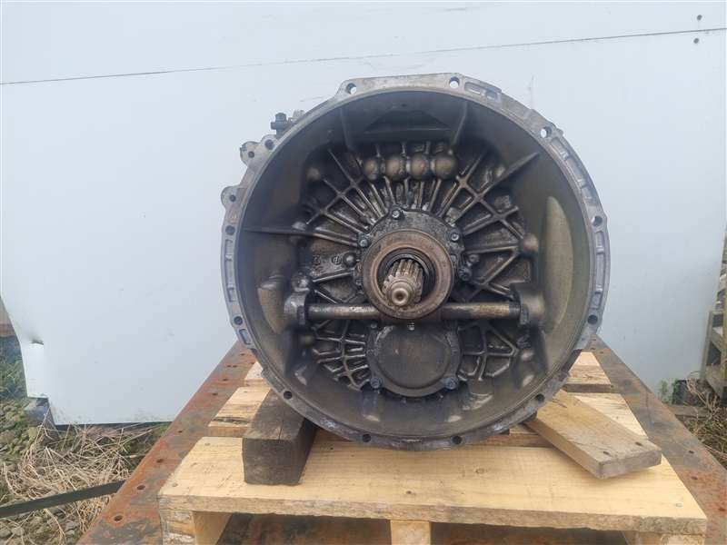 2015 Mitsubishi Fuso FK FK 2011-on FK250- Trans/Gearbox PN: M070S6 o/d